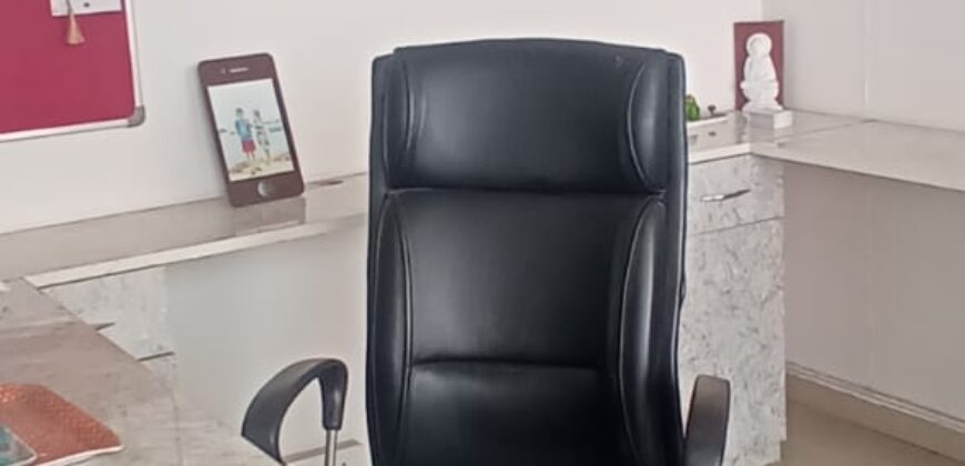 Office Space for Rent in Gaur City Mall